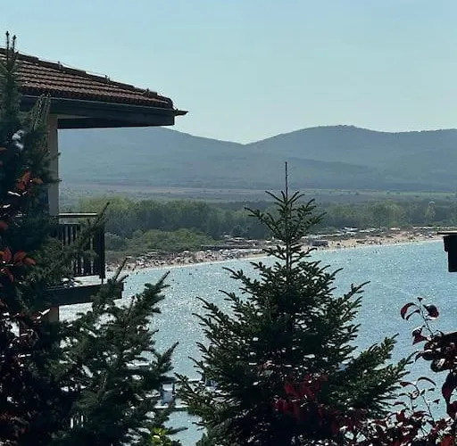 Niko's Apartmán Sozopol